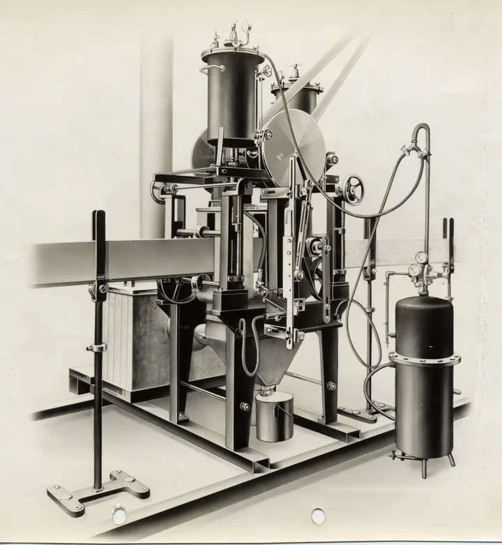 Historische Produktaufnahme einer automatisierten Krautzberger Applikationsanlage